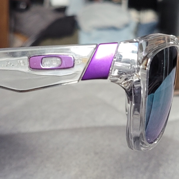 OAKLEY JUPITER SUNGLASSES - Picture 7 of 15